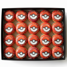 Afbeelding in Gallery-weergave laden, 20 Pokéball donuts - Mario box POV
