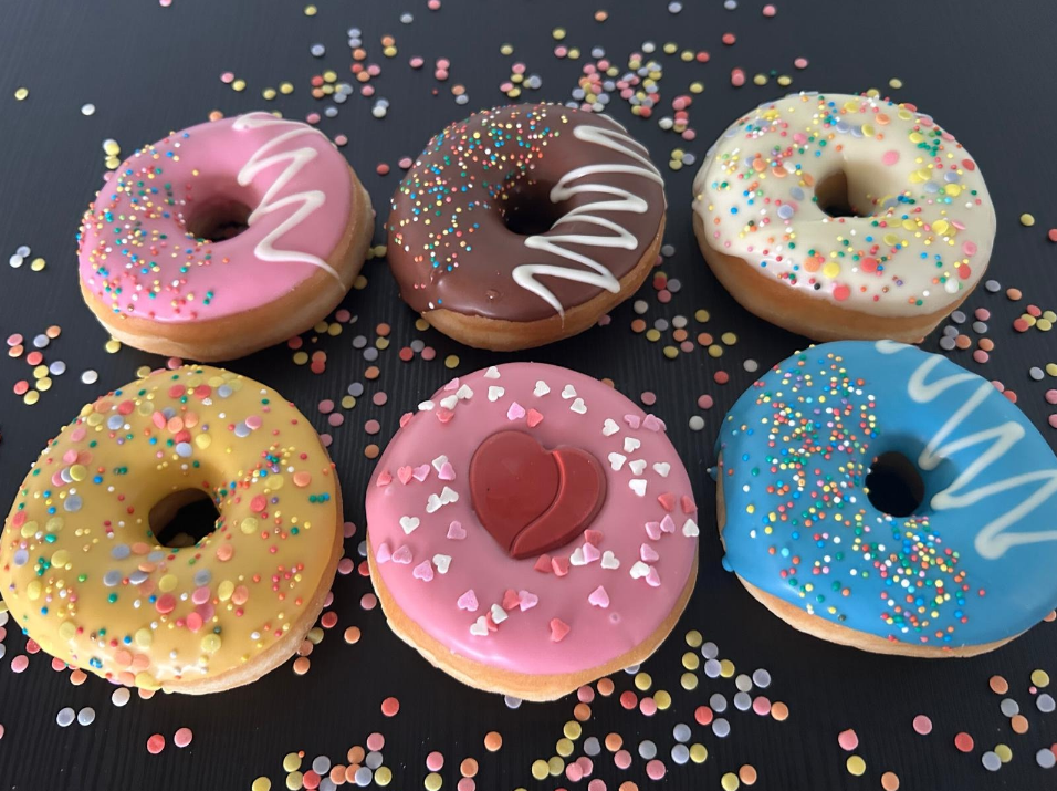 Lieve groetjes donuts