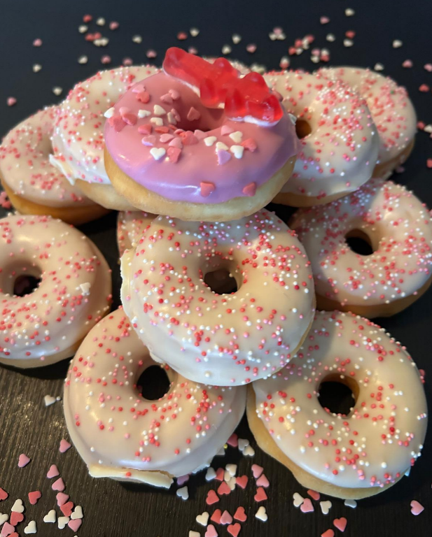 Jarige donuts meisjes