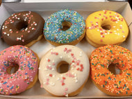 Kleurrijke donutbox 6 stuks