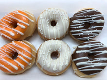 Afbeelding in Gallery-weergave laden, Mini Donut Box &#39;Stripes&#39;
