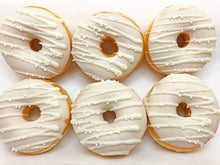 Afbeelding in Gallery-weergave laden, Mini Donut Box &#39;Just Married&#39;
