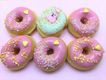 Afbeelding in Gallery-weergave laden, Mini Donut Box &#39;Welcome Baby&#39;&#39;
