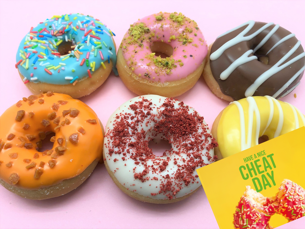 Mini Donut Box + wenskaart 'Happy cheatday'